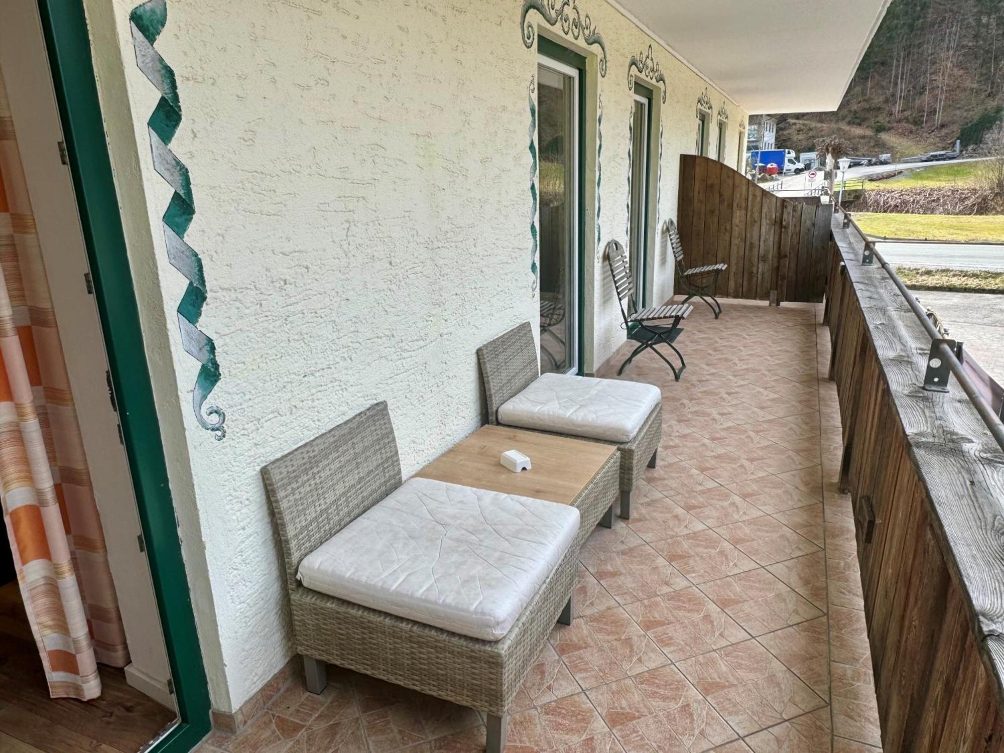 Alpenlodge, Ferienwohnung 2 Тирзе Экстерьер фото
