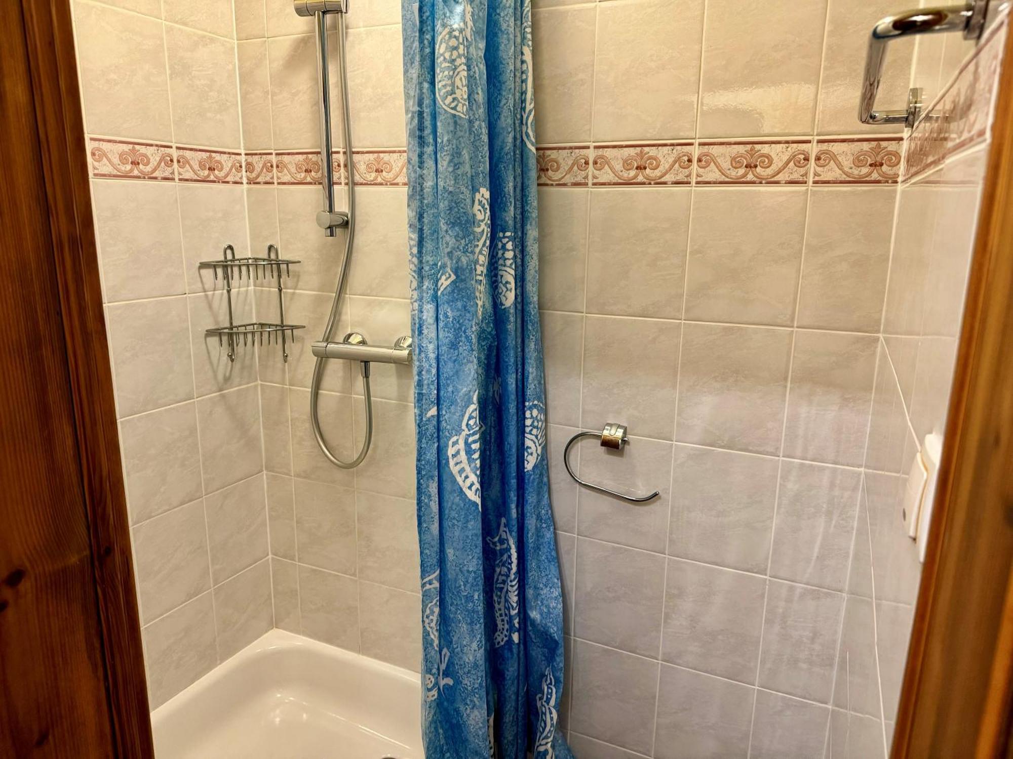 Alpenlodge, Ferienwohnung 2 Тирзе Экстерьер фото